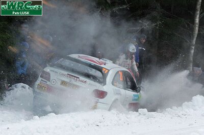 Dani Sordo - Marc Martí
55º Uddeholm Swedish Rally 2006. Citroën Xsara WRC (834 DPT 78). Clasificado 16º.

Del 3 al 5 de Febrero, Karlstad, Värmland County.
Superficie: nieve - hielo.

El Rally constaba de 3 etapas con un total de 1441.16 km de los que 349.02 km divididos en 19 tramos eran cronometrados.

Tomaron la salida 63 equipos, finalizaron 51.

© Petr Lusk
@
Palabras clave: Citroen;Xsara;WRC;Suecia;2006;Nieve;Crash