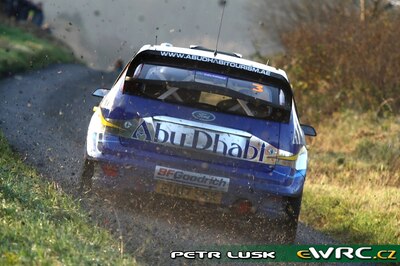 Marcus Grönholm - Timo Rautiainen
3º Rally Ireland 2007. Ford Focus RS WRC '07 (EU07 SSX). Abandonó por accidente en SS4 Lough Gill 1 de 20.57 km.
BP Ford World Rally Team

Del 16 al 18 de Noviembre, Sligo.
Superficie: asfalto.

El Rally constaba de 3 etapas con un total de 1182.63 km de los que 328.72 km divididos en 20 tramos, eran cronometrados.

Tomaron la salida 84 equipos, finalizaron 66.

© Perk Lusk
@@
Palabras clave: Ford;Focus;WRC;Irlanda;2007