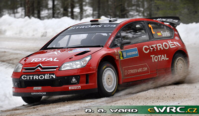Dani Sordo - Marc Martí
57º Uddeholm Swedish Rally 2008. Citroën C4 WRC (734 EGZ 78). Clasificado 6º.
Citroën Total WRT

Del 8 al 10 de Febrero, Karlstad.
Superficie: nieve - hielo.

El Rally tenia un total de 1408.94 km de los que 340.24 km divididos en 3 etapas y 20 tramos eran cronometrados.

Tomaron la salida 61 equipos, finalizaron 49.

© Benjamin A. Ward
@@
Palabras clave: ;Citroen;WRC;Suecia;2008;Nieve
