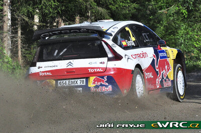 Dani Sordo - Marc Martí
59º Neste Oil Rally Finland 2009. Citroën C4 WRC (454 EMX 78). Clasificado 4º.
Citroën Total WRT

Del 30 de Julio al 2 de Agosto, Jyväskylä, Finlandia.
Superficie: tierra.

El Rally tenía un total de 1449.61 km de los que 345 Km divididos en 23 tramos eran especiales.

Tomaron la salida 90 equipos, finalizaron 60.

© Jirí Fryje
@
Palabras clave: ;Citroen;WRC;Finlandia;2009