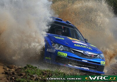 Mads Østberg - Ole Kristian Unnerud
43º Vodafone Rally de Portugal 2009. Subaru Impreza S14 WRC '08 (M700 WRC). Clasificado 6º.
Adapta AS

Del 2 al 5 de Abril, Faro.
Superficie: tierra.

El Rally tenia un total de 1164.99 km de los que 361.36 km divididos en 3 etapas y18 tramos eran cronometrados.

Tomaron la salida 70 equipos, finalizaron 41.

© Cornell Hache
@@
Palabras clave: Subaru;Impreza;WRC;Portugal;2009