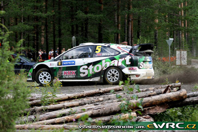 Matthew Wilson - Scott Martin
59º Neste Oil Rally Finland 2009. Ford Focus RS WRC '08 (EJ-1599). Clasificado 8º.

Del 30 de Julio al 2 de Agosto, Jyväskylä, Finlandia.
Superficie: tierra.

El Rally tenía un total de 1449.61 km de los que 345 Km divididos en 23 tramos eran especiales.

Tomaron la salida 90 equipos, finalizaron 60.

© Vladimír Mandík jr.
@
Palabras clave: Ford;Focus;WRC;Finlandia;2009