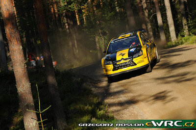 Evgeniy Novikov - Dale Moscatt
59º Neste Oil Rally Finland 2009. Citröen C4 WRC (723 EGZ 78). Abandonó por accidente en SS14 Leustu 2 de 21.35 Km.
Citroën Junior Team

Del 30 de Julio al 2 de Agosto, Jyväskylä, Finlandia.
Superficie: tierra.

El Rally tenía un total de 1449.61 km de los que 345 Km divididos en 23 tramos eran especiales.

Tomaron la salida 90 equipos, finalizaron 60.

© Greg Roslon
@
Palabras clave: Citroen;WRC;Finlandia;2009