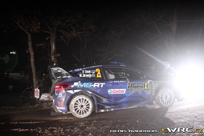 Ott Tänak - Martin Järveoja
85º Rallye Automobile de Montecarlo 2017. Ford Fiesta WRC (WRT 2). Clasificado 3º.
M-Sport World Rally Team

Del 18 al 21 de Enero, Gap - Monaco.
Superficie: asfalto - nieve.

El Rallye constaba de 4 etapas con un total de 11411.85 km de los que 382.65 km divididos en 15 tramos eran cronometrados, (2 de ellos fueron cancelados SS1 Entrevaux - Val-de-Chalvagne - Ubraye de 21,25 km y SS16 Lucéram - Col St-Roch 2 de 5,5 km).

Tomaron la salida 73 equipos, finalizaron 54.

© Denis Baudron

Palabras clave: Ford;Fiesta;WRC;Montecarlo;2017
