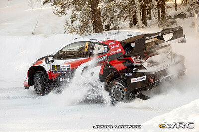 Sami Pajari - Marko Salminen
73º Rally Sweden 2026. Toyota GR Yaris Rally1 (A-7657). Clasificado 3º.
Toyota Gazoo Racing WRT2

Del 12 al 15 de Febrero, Umeå.
Superficie: nieve - hielo.

El Rallye constaba de 3 etapas con un total de 1069.44 km de los que 300.66 km divididos en 18 tramos eran cronometrados.

Tomaron la salida 57 equipos.

© Jouni Laakso

Palabras clave: Toyotra;Yaris;Suecia;2026;Rally1