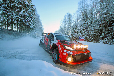 Sami Pajari - Marko Salminen
73º Rally Sweden 2026. Toyota GR Yaris Rally1 (A-7657). Clasificado 3º.
Toyota Gazoo Racing WRT2

Del 12 al 15 de Febrero, Umeå.
Superficie: nieve - hielo.

El Rallye constaba de 3 etapas con un total de 1069.44 km de los que 300.66 km divididos en 18 tramos eran cronometrados.

Tomaron la salida 57 equipos.

© Martin Grana

Palabras clave: Toyotra;Yaris;Suecia;2026;Rally1
