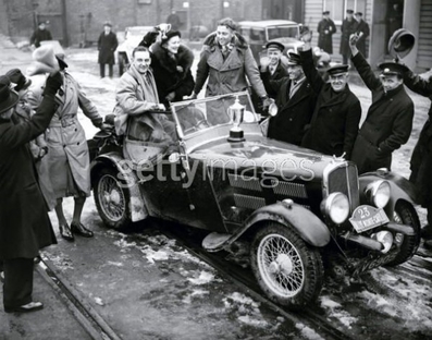 Jack Ridley - Roger Thacker
14º Rallye Automobile de Monte-Carlo 1935. Triumph Gloria Spécial (KV 6905). Clasificado 2º.

Del 19 al 25 de Enero.
Superficie: asfalto - nieve.

Se inscribieron 165 equipos, tomaron la salida 149, finalizaron 103.
Palabras clave: Montecarlo;Triumph;1935