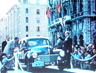 Robert Rastit - Jacques Tardieu
18º Rallye International des Alpes 1956. Peugeot 203.

De 6 al 13 de Julio, Marseille - Zagreb - Marseille.
Superficie: asfalto.

Tomaron la salida 80 equipos, finalizaron 34.@
Palabras clave: Peugeot;Alpes;1956