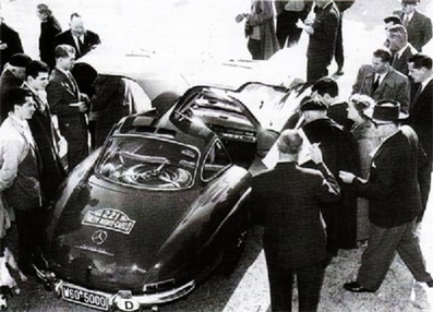 Beker - Beker
16º Rallye Automobile de Monte-Carlo 1956. Mercedes Benz 300SL (W60-5000). Clasificado 223º.

Del 16 al 23 de Enero, Monaco.
Superficie: asfalto - nieve.

El Rally tenia un total de 4800 km de los que 420 km divididos en 18 tramos eran especiales, (2 ellas fueron canceladas SS10 Col de la Porte de 18.25 Km y SS11 La Cabanette de 18.25Km).

Tomaron la salida 278 equipos, finalizaron 51.@
Palabras clave: ;Mercedes;Montecarlo;1956