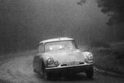 Henri Marang - Jacques Badoche
28º Rallye Automobile de Monte-Carlo 1959. Citroen DS 19. Clasificado 4º.

Del 19 al 25 de Enero, Monaco.
Superficie: asfalto - nieve.

El Rally tenía un total de 3486.00 km incluyendo tramos de enlace.
Desconocemos de cuantos kilómetros cronometrados constaba la prueba.

Se inscribieron 345 equipos, tomaron la salida 322, finalizaron 186.@
Palabras clave: Citroen;Montecarlo;1959
