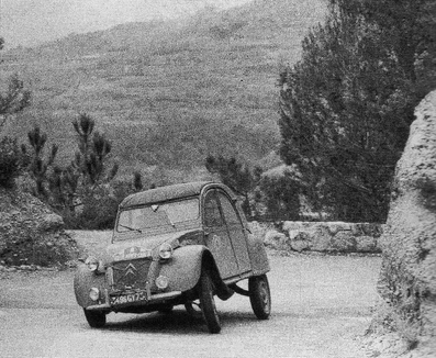 Gérald Langlois - Régine Langlois
28º Rallye Automobile de Monte-Carlo 1959. Citröen 2 CV. Abandonó.

Del 19 al 25 de Enero, Monaco.
Superficie: asfalto - nieve.

El Rally tenía un total de 3486.00 km incluyendo tramos de enlace.
Desconocemos de cuantos kilómetros cronometrados constaba la prueba.

Se inscribieron 345 equipos, tomaron la salida 322, finalizaron 186.@
Palabras clave: Citroen;Montecarlo;1959