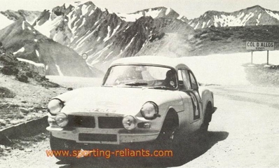 Roger Albert Clark - Bob Aston
24º Coupe des Alpes 1963. Reliant Sabre. Clasificado 22º.

Del 20 al 25 de Junio, Marseille - Chamonix - Milan - Marseille.
Superficie: asfalto.

Tomaron la salida 79 equipos, finalizaron 24.@
Palabras clave: Reliant;Alpes;1963