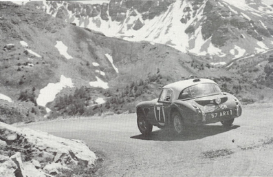 Timo Mäkinen - Mike Wood
24º Coupe des Alpes 1963. Austin-Healey 3000 (57 ARX). Abandonó por pérdida de rueda.

Del 20 al 25 de Junio, Marseille - Chamonix - Milan - Marseille.
Superficie: asfalto.

Tomaron la salida 79 equipos, finalizaron 24.@
Palabras clave: Austin;Alpes;1963
