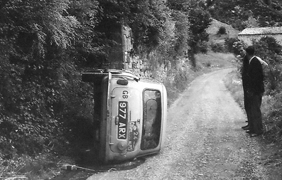 John Sprinzel - Willy Cave
24º Coupe des Alpes 1963. Mini Cooper (977 ARX). Abandonó por accidente.

Del 20 al 25 de Junio, Marseille - Chamonix - Milan - Marseille.
Superficie: asfalto.

Tomaron la salida 79 equipos, finalizaron 24.@
Palabras clave: Mini;Alpes;1963