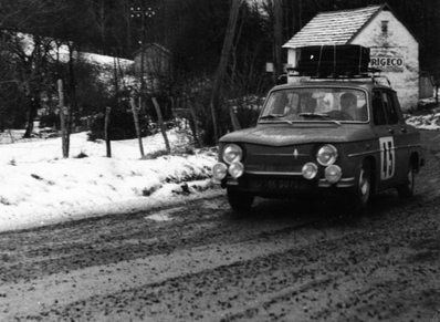 Claude Le Guezec - ¿?
34º Rallye Automobile de Monte-Carlo 1965. Renault R8. Abandonó.

Del 16 al 25 de Enero, Monte-Carlo.
Superficie: asfalto - nieve.

Se inscribieron 275 equipos, tomaron la salida 237, finalizaron 35.@
Palabras clave: Renault;Montecarlo;1965