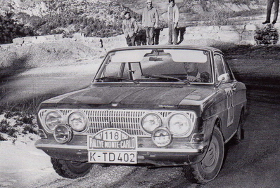 Herbert E. Kleint - Guenther Klapproth
36º Rallye Automobile de Monte-Carlo 1967. Ford Cortina GT (K-TD 402). Clasificado 72º.

Del 14 al 20 de Enero, Monaco.
Superficie: asfalto - nieve.

Se inscribieron 221 equipos, tomaron la salida 195, finalizaron 92.@
Palabras clave: Ford;Cortina;1967;Montecarlo