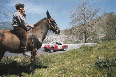 Tony Bending - Alan Capell
53º Targa Florio 1969. Austin-Healey Sprite. No acabò (DNF).@
Palabras clave: Austin;Healey;Sprite;Targa_Florio;1969