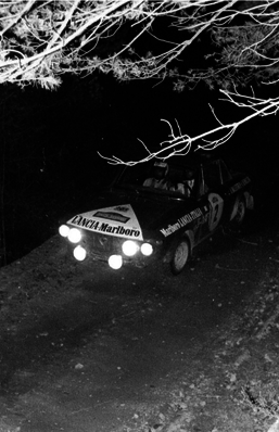 Amilcare Ballestrieri - Arnaldo Bernacchini
14º Rallye San Remo 1972, Lancia Fulvia 1.6 Coupé HF. Clasificado 1º.

Del 22 al 25 de Octubre, Sanremo.
Superficie: asfalto - tierra.

El Rallye constaba de 2 etapas con 318.00 km cronometrados divididos en 26 tramos especiales.

Tomaron la salida 69 equipos, finalizaron 13.@
Palabras clave: ;Sanremo;Lancia;Fulvia;1972