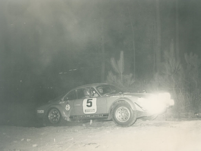 Estanislao Reverter - Antonio Reverter
10º Rally Ri­as Baixas 1972. Alpine-Porsche (Alpinche). Clasificado 1º.@
Palabras clave: Estanislao_Reverter;Rias_Baixas;Alpinche;Porsche;Alpine;1972
