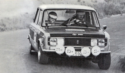 Jorge Bäbler Bebié - Ricardo Antolà­n
21º Rally RACE (Rallye de España) 1973. Seat 1430-1800cc (Gr.5). Clasificado 1º.

Del 26 al 28 de Octubre. Coef. 6,4. Organizador: Real Automòvil Club de España.

El Rally tenia un total de 1.640 Km de los que 247,5 Km divididos en 26 tramos, eran especiales.

Se inscribieron 55 equipos, tomaron la salida 47, finalizaron 23.@
Palabras clave: Jorge_Babler;Seat;RACE;España;1973
