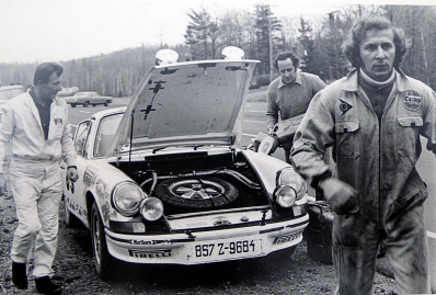 Sobieslaw Zasada - Jerzy Dobrzanski
26º Press-on-Regardless Rally 1974. Porsche 911 Carrera RS (857 Z-9684). Clasificado 7º.

Del 30 de Octubre al 3 de Noviembre, Marquette, Michigan, EE.UU.
Superficie: tierra.

El Rally tenia un total de 997.54 Km de los que 464.55 Km divididos en 51 tramos eran de especiales (254.08 km fueron cancelados, un total de 16 tramos).

Se inscribieron 68 equipos, tomaron la salida 64, finalizaron 29.@
Palabras clave: Porsche;USA;1974