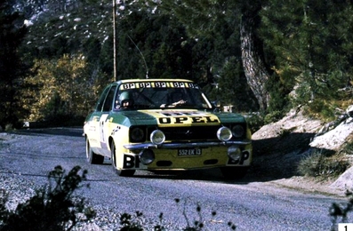 Jean-Louis Clarr - Jean-François Fauchille
18º Tour de Corse - Rallye de France 1974. Opel Ascona (552 EK 13). Clasificado 7º.

Del 30 de Noviembre al 1 de Diciembre, Bastia, Córcega, Francia.
Superficie: asfalto.

El Rally tenia un total de 1292 km, de los que 374.90 km divididos en 14 tramos eran especiales.

Tomaron la salida 102 equipos, finalizaron 24.@
Palabras clave: ;Corse;Corcega;Opel;Ascona;1974
