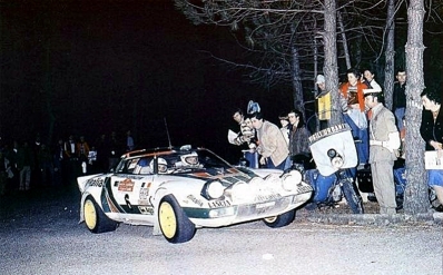 Raffaele (Lele) Pinto - Arnaldo Bernacchini
18º Rally de Sanremo 1976. Lancia Stratos HF (TO L64137). Clasificado 3º.

Del 6 al 9 de Octubre, Sanremo, Imperia, Liguria, Italia.
Superficie: asfalto.

El Rally tenia un total de 1509 km de los que 780 Km divididos en 36 tramos eran especiales, (2 de ellos fueron cancelados SS9 y SS30).

Tomaron la salida 133 equipos, finalizaron 68.@
Palabras clave: Raffaele_Pinto;Lancia;Stratos;Sanremo;1976