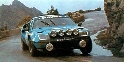 Jean Ragnotti - Jacques Jaubert
20º Tour de Corse 1976. Renault-Alpine A310 (3462 JJ 76). Clasificado 4º.

Del 6 al 7 de Noviembre, Ajaccio, Córcega, Francia.
Superficie: asfalto.

El Rally tenia un total de 1340.00 km de los que 630 km divididos en 9 tramos eran especiales.

Kilómetros de cada uno de los 9 tramos:
SS1 - Casta - Pietra Moneta de 17 Km
SS2 - Calvi - Liamone de 145,20 Km
SS3 - Aqua Doria - Stiliccione de 16,50 Km
SS4 - Porto - Vecchio - Prunelli de 166,40 Km
SS5 - Kamiesch - Bavella - Zonza de 28,60 Km
SS6 - Tavera - Bastelica de 17,10 Km
SS7 - Palneca - Francardo de 137,90 Km
SS8 - Morosaglia - Alistro de 76,40 Km
SS9 - Talasani - La Castanaccia - La Porta de 24,90 Km.

Tomaron la salida 88 equipos, finalizaron 11.
@
Palabras clave: ;Renault;Alpine;Corcega;Corse;A310;1976