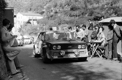 Roberto Cambiaghi - Emanuele Santfront
18º Rallye Sanremo 1976. Fiat 131 Abarth (TO P09981). Abandonó por el diferencial del coche.

Del 6 al 9 de Octubre, Sanremo, Imperia, Liguria, Italia.
Superficie: asfalto.

El Rally tenia un total de 1509 km de los que 780 Km divididos en 36 tramos eran especiales (2 de ellos fueron cancelados SS9 y SS30).

Tomaron la salida 133 equipos, finalizaron 68.@
Palabras clave: Roberto_Cambiaghi;Fiat;Abarth;Sanremo;1976