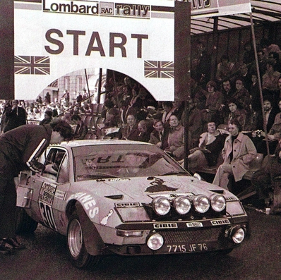 Jean Ragnotti - Jacques Jaubert
25º Lombard RAC Rally 1976. Alpine-Renault A310 (7715 JF 76). Abandonó por el diferencial del coche.
Ecurie Gitanes

Del 27 al 30 de Noviembre, Bath, Inglaterra.
Superficie: tierra.

El Rally tenia un total de 3248 km de los que 504 km divididos en 76 tramos eran especiales, (6 de ellos fueron cancelados, SS2 Speech House, km? SS34 Greystoke, km? SS37 cancelada antes del inicio, km? SS41 Egdon, km? y SS42 Anglebury, km?).

Tomaron la salida 200 equipos, finalizaron 71.@
Palabras clave: Renault;Alpine;RAC_Rally;Gran_Bretaña;1976