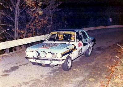 Arroni - Galetto
18º Rally San Remo 1976, Opel Ascona. Abandonó, desconocemos el motivo.

Del 6 al 9 de Octubre, Sanremo, Imperia, Liguria, Italia.
Superficie: asfalto.

El Rally tenia un total de 1509 km de los que 780 Km divididos en 36 tramos eran especiales (2 de ellos fueron cancelados SS9 y SS30).

Tomaron la salida 133 equipos, finalizaron 68.@
Palabras clave: Opel;Ascona;Sanremo;1976