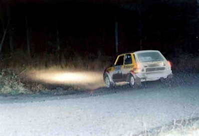 Jean Ragnotti - Jean-Marc Andrié
26º Lombard RAC Rally 1977. Renault 5 Alpine (2529 JR 76). Abandonó por el eje de transmisión en SS34 Dyfnant de 9.66 Km.

Del 20 al 24 de Noviembre, London, York, Inglaterra.
Superficie: tierra - asfalto.

El Rally tenia un total de 3069 km de los que 674.45 km divididos en 69 tramos eran especiales, (2 de ellas fueron canceladas SS54 Cardrona de 9,66 Km y SS56 Elibank de 6,44 Km).

Tomaron la salida 182 equipos, finalizaron 67.@
Palabras clave: ;Alpine;Renault;Gran_Bretaña;1977;RAC_Rally