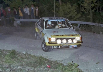 Dario Cerrato - Luciano Guizzardi
8º Rally 4 Regioni 1978. Opel Kadett GT/E (Roma U00464). Clasificado 5º.
Conrero Squadra Corse

Del 19 al 21 de Mayo, Godiasco Salice Terme, Pavía, Lombardía, Italia.
Superficie: asfalto.

El Rally constaba de 2 etapas con 32 tramos cronometrados.
Desconocemos de cuantos kilómetros tanto totales como cronometrados tenía la prueba.

Tomaron la salida 154 equipos, finalizaron 94.@
Palabras clave: Regioni;Opel;Kadett;GT/E;1978