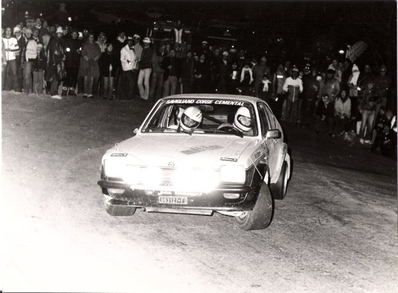 Livio Lorenzelli - Tuccini
11º Rallye dell'Isola d'Elba 1978. Opel Kadett GT/E. Clasificado 7º.

Del 4 al 6 de Mayo, Portoferraio, Toscana, Livorno, Italia.
Superficie: asfalto.

El Rallye constaba de 2 etapas y 38 tramos especiales.
Desconocemos cuantos kilómetros tenía tanto totales como cronometrados.

Tomaron la salida 149 equipos, finalizaron 51.@
Palabras clave: Elba;Opel;Kadett;GT/E;1978