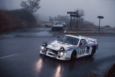 Riccardo Patresse - Markku Alén - Ilkka Kivimäki
Giro d'Italia Automobilistico 1980
Lancia Beta Montecarlo Turbo Gr.5 (Martini Racing)
(Konstantinos 'Elaborus' Papagiannopoulos)
Palabras clave: Riccardo_Patresse;Markku_Alen;Lancia;Beta;Montecarlo;1980;Giro_Italia_Automobilistico