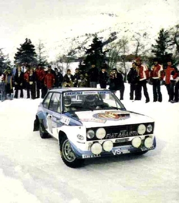 Walter Röhrl - Christian Geistdörfer
48º Rallye Automobile de Monte-Carlo 1980. Fiat 131 Abarth (TO T92359). Clasificado 1º.

Del 19 al 25 de Enero, Monte-Carlo.
Superficie: asfalto - nieve.

El Rally tenia un total de 3063.30 km de los que 695.30 km divididos en 33 tramos eran especiales, (4 de ellas fueron canceladas SS17 Pont du Fosse - Romette de 21 Km, SS20 Col du Corobin de 15 Km, SS32 Pont des Miolans - St Auban 2 de 24 Km y SS33 Roquesteron - Boyon 3 de 18 Km).

Se inscribieron 255 equipos, tomaron la salida 237, finalizaron 88.@
Palabras clave: Walter_Röhrl;Fiat;Abarth;Montecarlo;1980;nieve