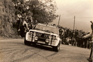 Jean-Claude Andruet - Denise Emmanuelli
23º Critérium des Cévennes 1980. Fiat 131 Abarth (TO R19729). Clasificado 1º.

Del 22 al 23 de Noviembre, Montpellier.
Superficie: asfalto.

La prueba tenía un total de 716.00 km de los que 417.00 km divididos en 15 tramos eran especiales.

Tomaron la salida 276 equipos, finalizaron 116.@
Palabras clave: ;Fiat;Abarth;Criterium_Cévennes;1980