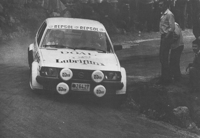 Benigno 
17º Critérium Luis de Baviera Trofeo Repsol 1980. Opel Ascona 2000i. Clasificado 4º.

Del 24 al 25 de Mayo, Madrid, España.
Superficie: asfalto.
@
Palabras clave: ;Luis_Baviera;Opel;Ascona;1980