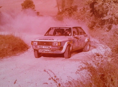Henri Toivonen - Antero Lindqvist
22º Rally de San Remo 1980. Talbot Sunbeam Lotus (NVC 777W). Clasificado 5º.

Del 6 al 11 de Octubre, Sanremo, Imperia, Liguria, Italia.
Superficie: asfalto - tierra.

El Rally tenia un total de 2868 km de los que 821 km divididos en 51 tramos eran especiales, (2 de ellas fueron canceladas SS7 y SS8).

Se inscribieron 88 equipos, tomaron la salida 77, finalizaron 19.@
Palabras clave: Henri_Toivonen;Talbot;Sunbeam;Lotus;Sanremo;1980