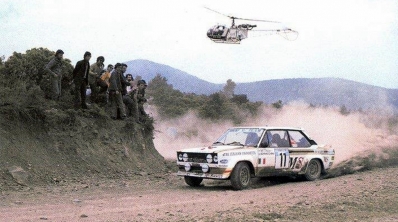 Attilio Bettega - Arnaldo Bernacchini
27º Acropolis Rally 1980. Fiat 131 Abarth (TO-P35975). Clasificado 8º.

Del 26 al 29 de Mayo, Atenas, Grecia.
Superficie: tierra.

El Rally tenia un total de 2743.86 km de los que 964 km divididos en 56 tramos eran especiales, (una de ellas fue cancelada SS55 Railway de 9,20 Km).

Se inscribieron 154 equipos, tomaron la salida 148, finalizaron 37.@
Palabras clave: ;Fiat;Abarth;Acropolis;Grecia;1980