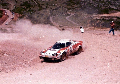 Tassos Livieratos "Siroco" - Emmanouel (Manólis)
27º Acropolis Rally 1980. Lancia Stratos HF. Clasificado 9º.

Del 26 al 29 de Mayo, Atenas, Grecia.
Superficie: tierra.

El Rally tenia un total de 2743.86 km de los que 964 km divididos en 56 tramos eran especiales, (una de ellas fue cancelada SS55 Railway de 9,20 Km).

Se inscribieron 154 equipos, tomaron la salida 148, finalizaron 37.@
Palabras clave: Lancia;Stratos;Acropolis;Grecia;1980