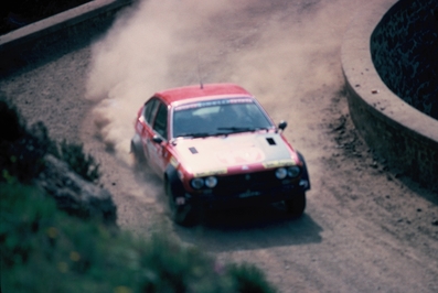 Maurizio Verini	 - Marco Mannini
13º Rallye dell'Isola d'Elba 1980. Alfa Romeo Alfetta Turbodelta (MI 48591F). Abandonó.

Del 17 al 19 de Abril, Portoferraio, Italia.
Superficie: asfalto - tierra.

Tomaron la salida 140 equipos, finalizaron 35.@
Palabras clave: ;Marco_Mannini;Elba;Alfa_Romeo;1980