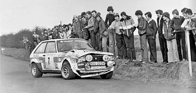 Henri Toivonen - Antero Lindqvist
41º Benson & Hedges Circuit of Ireland 1980. Talbot Sunbeam Lotus (KDU 222V). Abandonó por accidente.

Del 4 al 8 de Abril, Belfast, Irlanda del Norte.
Superficie: asfalto.

El Rally constaba de 5 etapas con 56 tramos cronometrados (dos de ellos fueron cancelados SS13 y SS50 Arigna Mountains).
Desconocemos sus kilómetros tanto totales como especiales.

Tomaron la salida 131 equipos, finalizaron 52.@
Palabras clave: Henri_Toivonen;Ireland;Irlanda;Talbot;Lotus;Sunbeam;Crash;1980