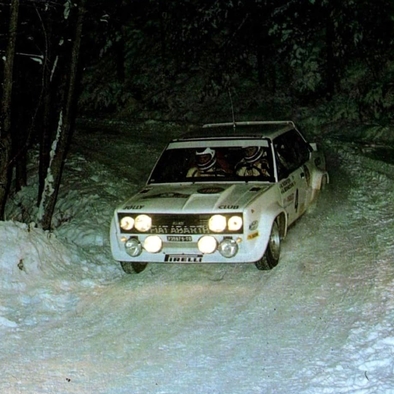Adartico Vudafieri - Arnaldo Bernacchini
29º Rally Costa Brava 1981. Fiat 131 Abarth (TO P35975). Clasificado 1º.
Jolly Club

Del 20 al 22 de Febrero, Lloret de Mar, Girona, Catalunya, España.
Superficie: asfalto - tierra.

Tomaron la salida 76 equipos, finalizaron 15.@
Palabras clave: ;Fiat;Abarth;Costa_Brava;1981;Nieve;España;Spain