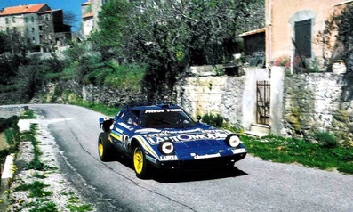 Bernard Darniche - Alain Mahé
25º Tour de Corse - Rallye de France 1981. Lancia Stratos HF (TO U62570). Clasificado 1º.

Del 30 de Abril al 2 de Mayo, Ajaccio, Córcega.
Superficie: asfalto.

El Rally tenia un total de 1613 km de los que 1144 km divididos en 24 tramos eran especiales.

Se inscribieron 126 equipos, tomaron la salida 120, finalizaron 42.@
Palabras clave: ;Lancia;Stratos;Corse;Corcega;1981