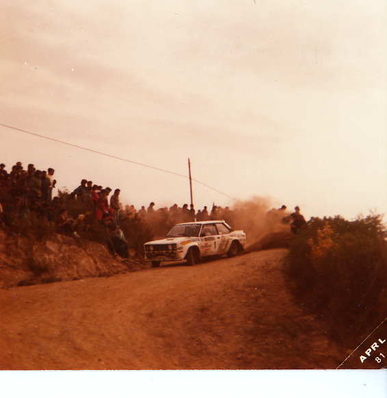 Adartico Vudafieri - Arnaldo Bernacchini
14º Rallye dell'Isola d'Elba 1981. Fiat 131 Abarth (TO P35975). Clasificado 1º.
Jolly Club

Del 22 al 24 de Abril, Campo di Marina, Toscana, Livorno, Italia.
Superficie: asfalto - tierra.

Tomaron la salida 112 equipos, finalizaron 33.@
Palabras clave: Elba;Fiat;1981