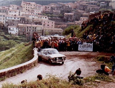 Pentti Airikkala - Risto Virtanen
14º Rallye dell'Isola d'Elba 1981. Ford Escort RS 1800 MKII (UYY 256S). Clasificado 4º.

Del 22 al 24 de Abril, Campo di Marina, Toscana, Livorno, Italia.
Superficie: asfalto - tierra.

Tomaron la salida 112 equipos, finalizaron 33.@
Palabras clave: ;Elba;Ford;1981