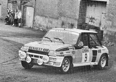 Jean Ragnotti - Martin Holmes
30º Lombard RAC Rally 1981. Renault 5 Turbo (440 VB 91). Clasificado 5º.

Del 22 al 24 de Noviembre, Chester, Cheshire, Inglaterra.
Superficie: asfalto - tierra.

El Rally tenia un total de 2720.00 km de los que 722.00 km divididos en 65 tramos eran especiales.

Se inscribieron 154 equipos, tomaron la salida 151, finalizaron 54.@
Palabras clave: ;Renault;Turbo;Gran_Bretaña;RAC_Rally;1981