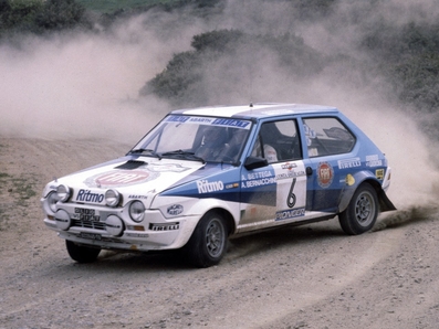 Attilio Bettega - Arnaldo Bernacchini
4º Rally Costa Smeralda 1981. Fiat Ritmo 75 (TO U22647). Clasificado 6º.
Fiat Auto Torino

Del 2 al 4 de Abril, Porto Cervo, Cerdeña, Italia.
Superficie: tierra.

Desconocemos de cuantos killómetros tanto totales como cronometrados constaba la prueba.

Tomaron la salida 124 equipos, finalizaron 46.@
Palabras clave: Fiat;Ritmo;Smeralda;1981;Esmeralda