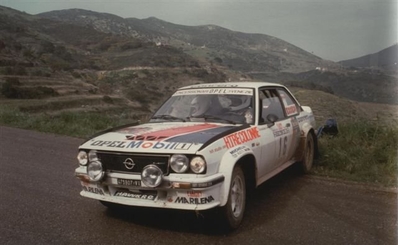 Massimo (Miki) Biasion - Tiziano Siviero
14º Rallye dell'Isola d'Elba 1981. Opel Ascona 400 (VI 475907). Abandonó por la transmisión del coche.

Del 22 al 24 de Abril, Campo di Marina, Toscana, Livorno, Italia. 
Superficie: asfalto - tierra.

Tomaron la salida 112 equipos, finalizaron 33.@
Palabras clave: ;Tiziano_Siviero;Elba;Opel;1981
